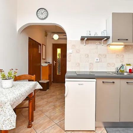 Fuer 2 Personen Ca 20 Qm In Rovinj-cocaletto, Istrien Istrische Riviera Ровинь
